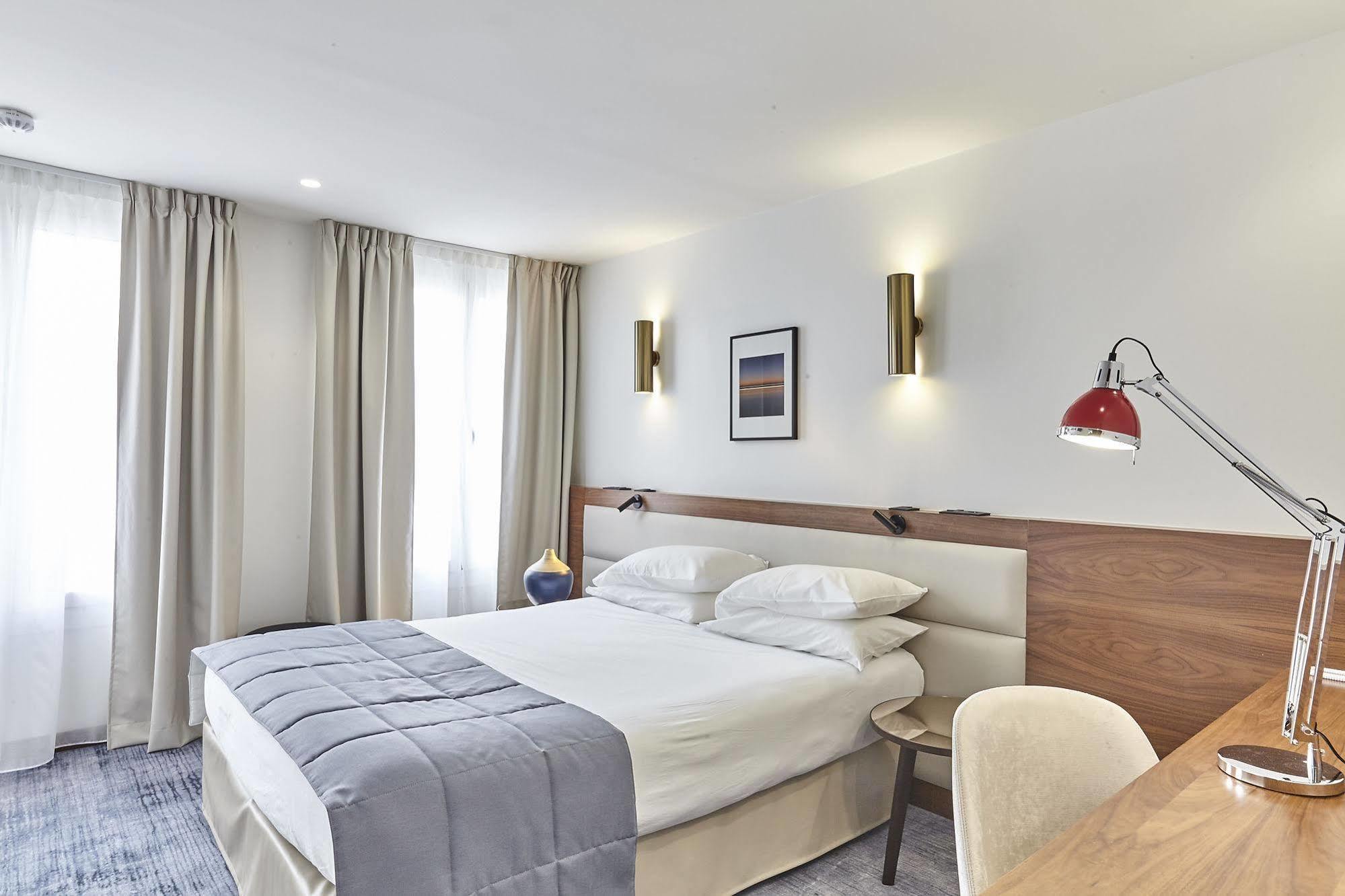 Royal Phare Hotel Parijs